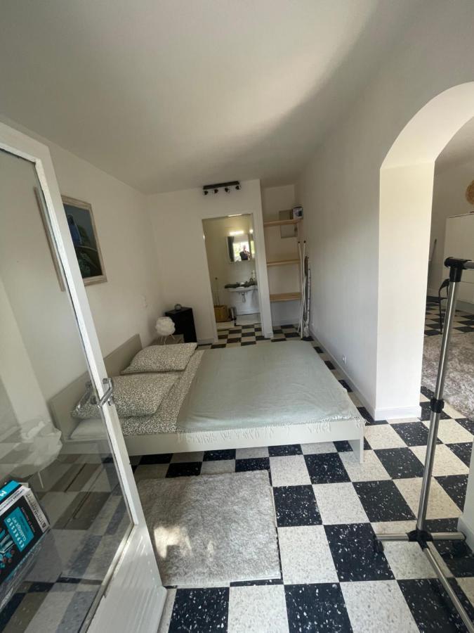 Appartement Plein Centre Avec Jardin Сен-Тропе Экстерьер фото